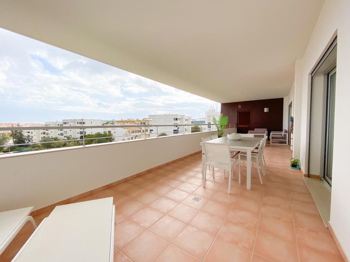 Luxury Condominium Apartment With Swimming Pool #1903 Lagos Kültér fotó